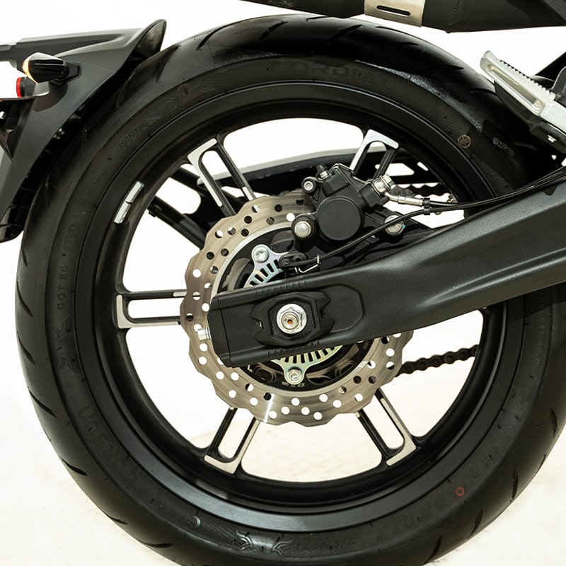 VOGE_DETALLE_AC350_TRASERA